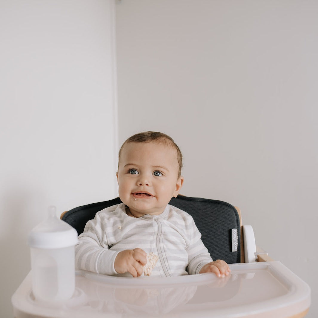 Ava High Chair- White / Beech